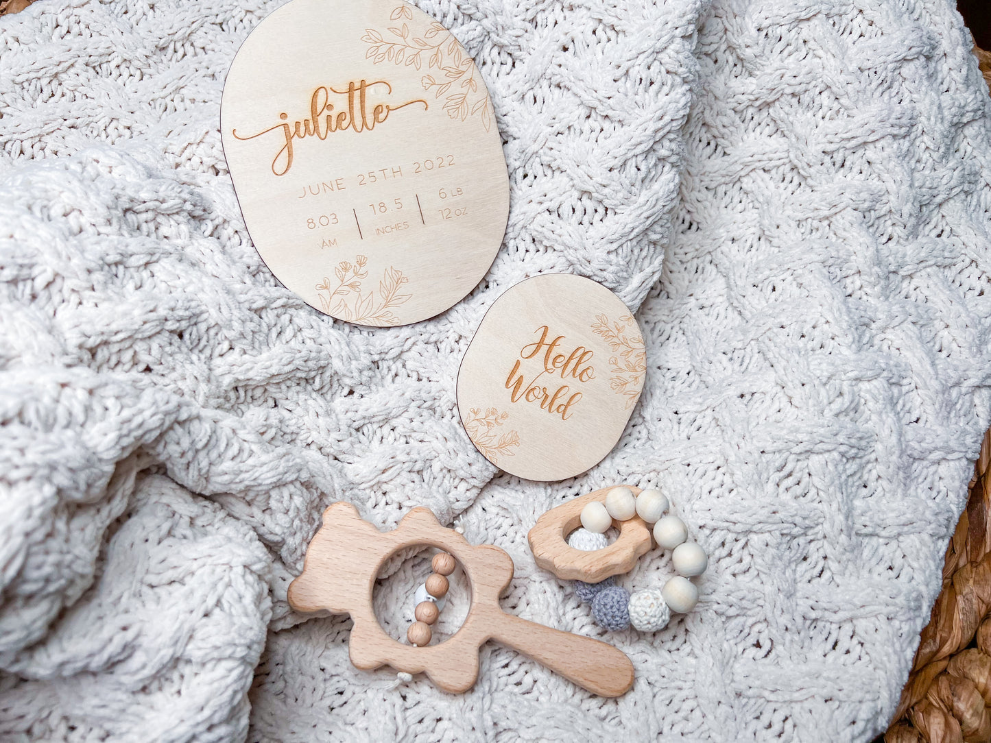 Wooden Botanic Baby Milestone Marker Cards